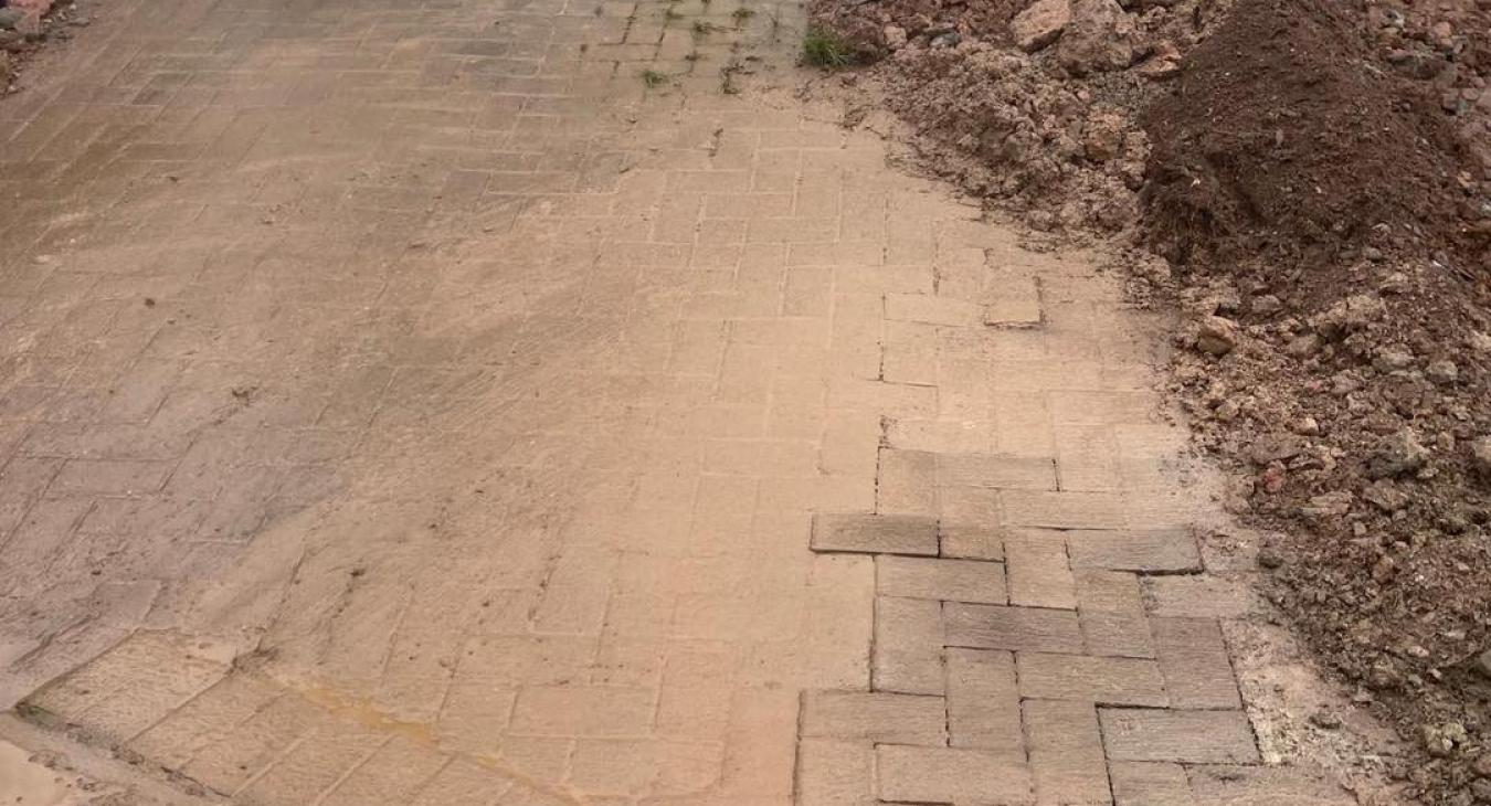 Pipe Relay Following Leak Detection, Wales