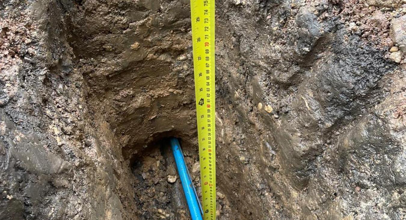 Supply Divide, Dursley