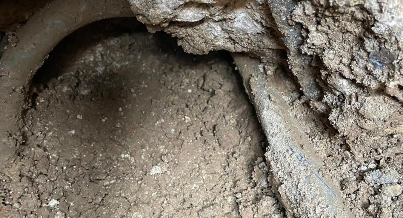 Supply Divide, Dursley