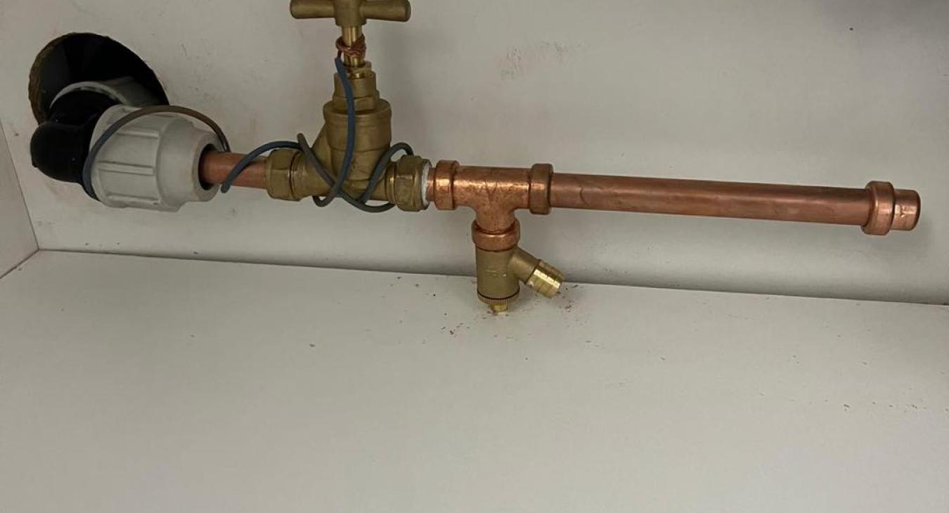 Supply Separation, Tickenham